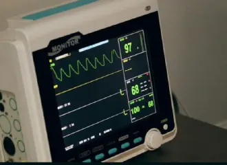 EKG-laitteet piirtävät sydämen pulssit tarkasti